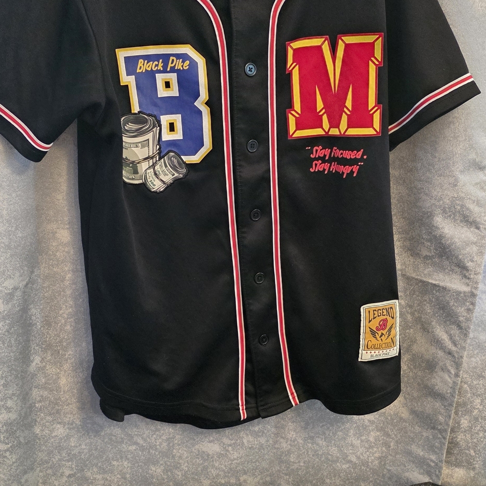 Black 'M' Graphic Baseball Jersey - Kids